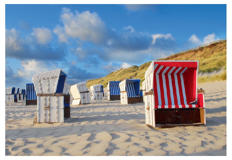 MAGN.STRANDKÖRBE AM DEICH
